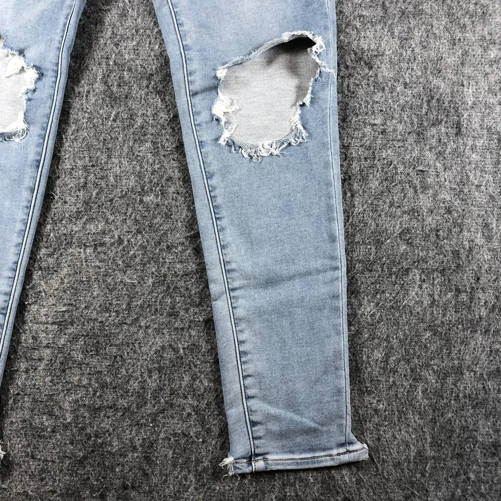 American Eagle Next Level Skinny Jeans Womens 8 Distressed Light‎ Wash